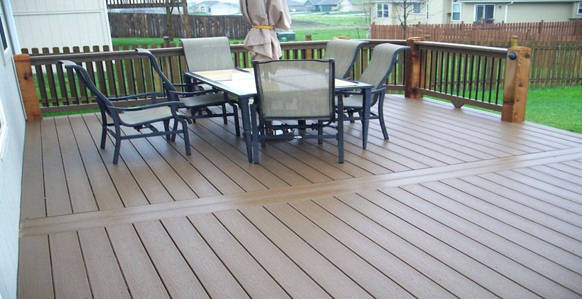 Pros and Cons of Composite decking