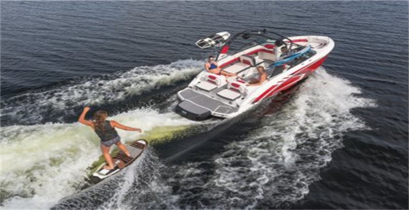 Pros and Cons of Jet Boats