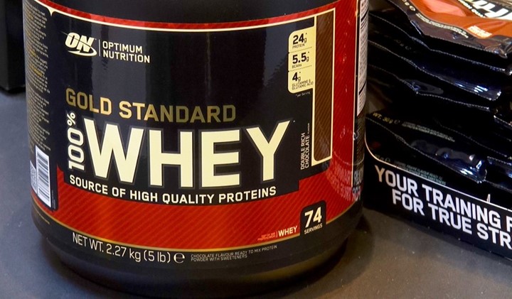 Pros and cons of whey protein