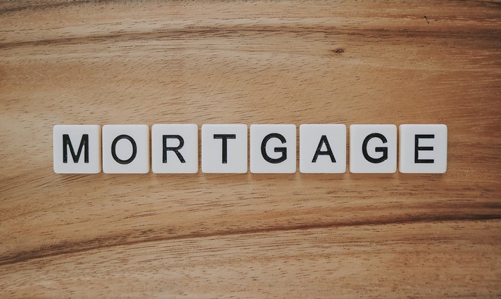 Pros and cons of paying off mortgage
