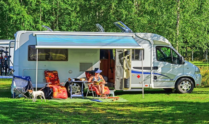 Pros and Cons of RV living