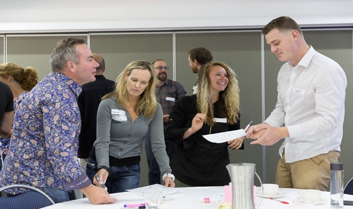 Pros and Cons of using a Staffing Agency